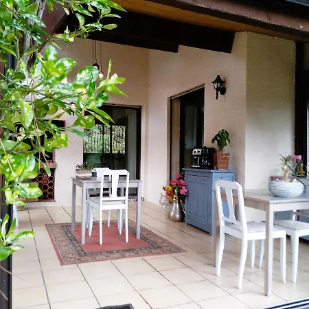 Independante Piscine, Parc, Cuisine... ベッド・アンド・ブレックファスト 4*