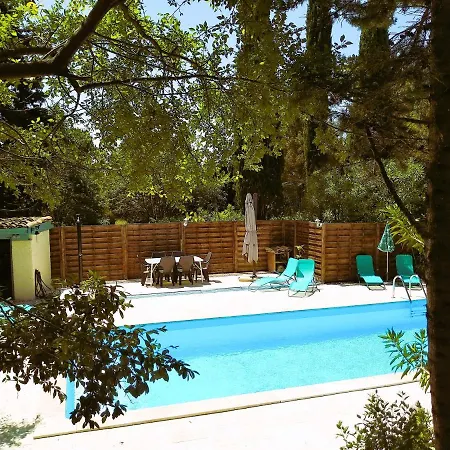 Independante Piscine, Parc, Cuisine... فندق مبيت وإفطار 4*